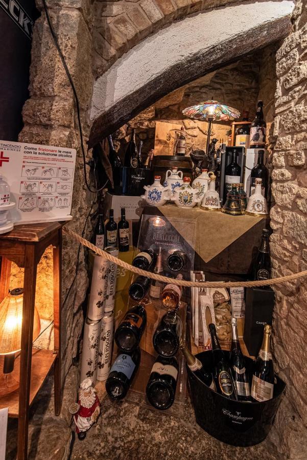 Locanda Cantina Di Bacco Сан-Марино Экстерьер фото